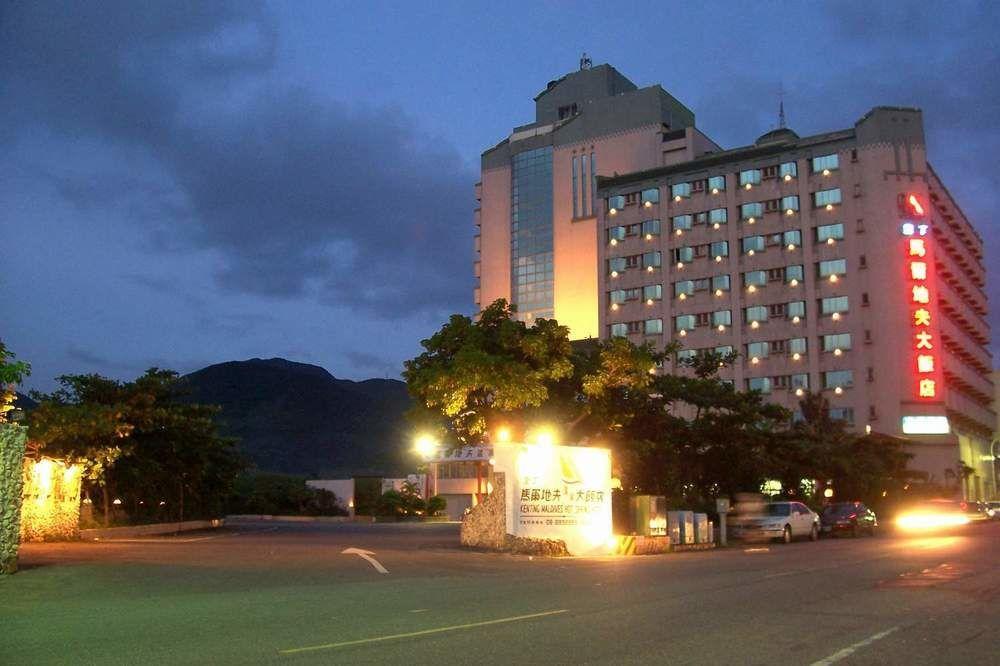 Kenting Maldives Hotspring Hotel Hengchun South Gate Exterior photo